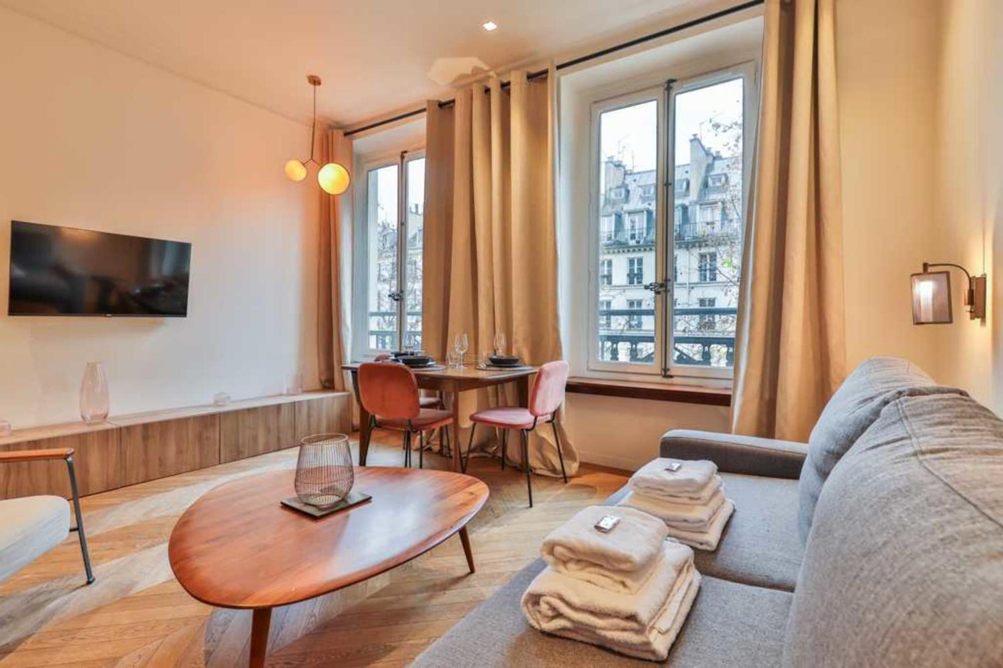 Cmg Galeries Lafayette / Madeleine G Apartment